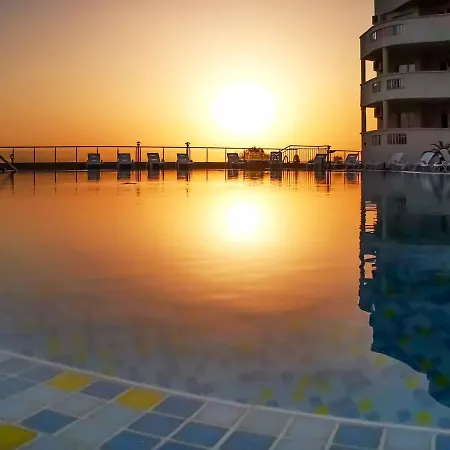 아파트 сънбрийз - Sunbreeze