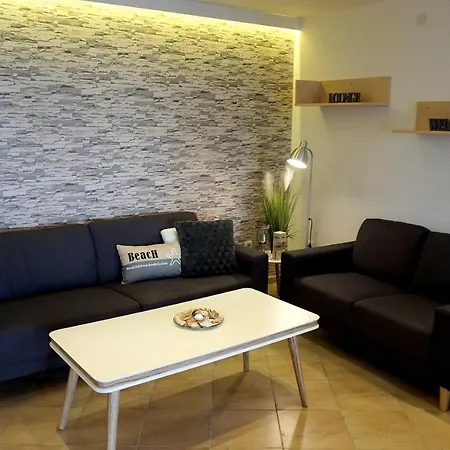 아파트 сънбрийз - Sunbreeze